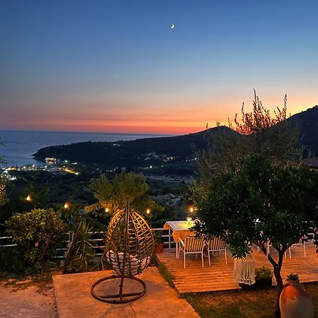 Aphrodite'S Garden Himarë Dış mekan fotoğraf
