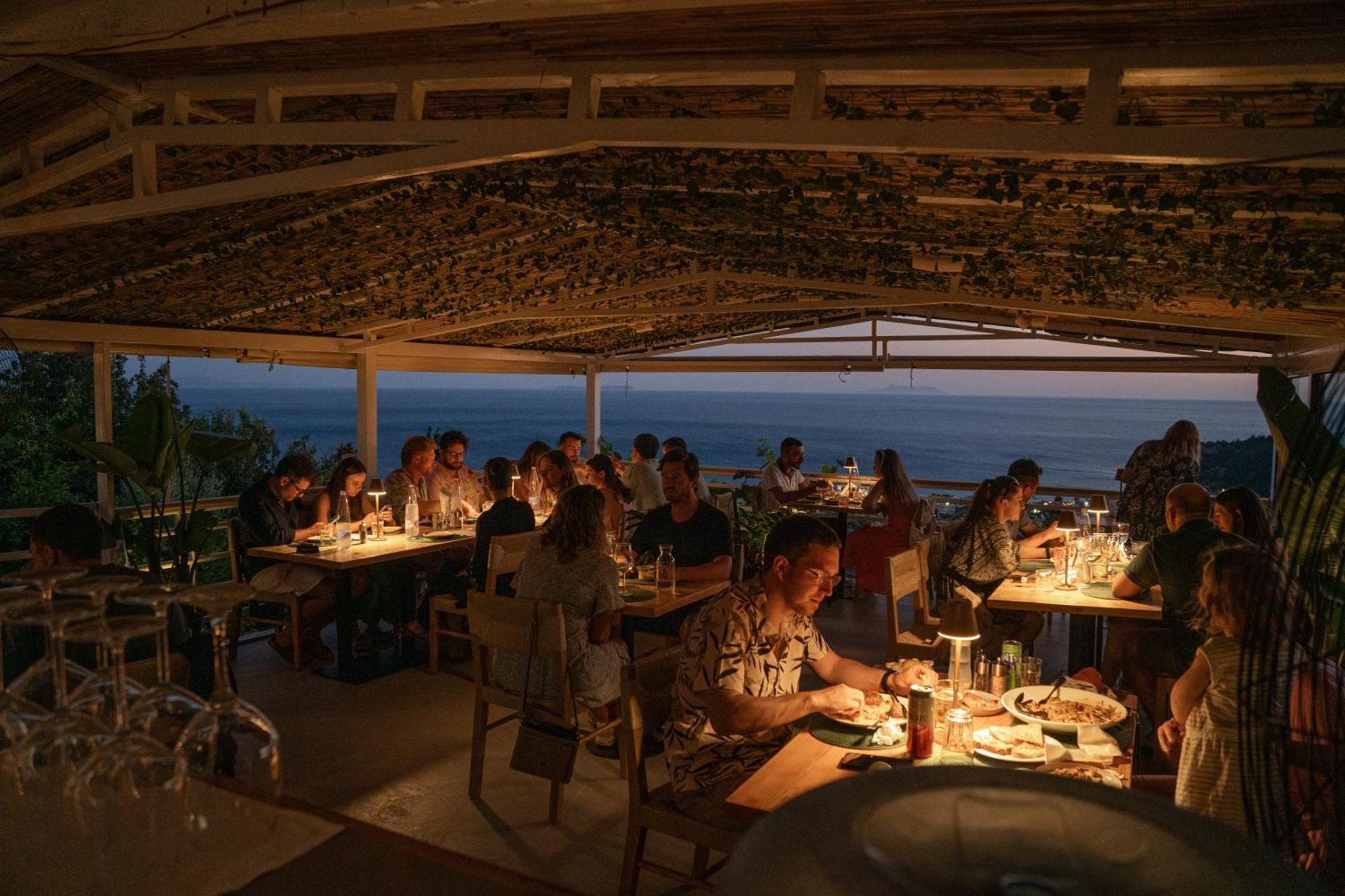 Aphrodite'S Garden Himarë Dış mekan fotoğraf